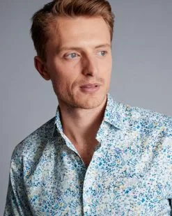 CHARLES TYRWHITT Made With Liberty Fabric Floral Print Semi-Spread Collar Shirt - Cobalt B -Charles Tyrwhitt Shop CSB0092COB MODEL DETAIL