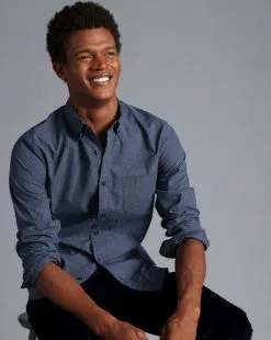 CHARLES TYRWHITT Button-Down Collar Non-Iron Stretch Poplin Mini Gingham Shirt - Indigo B 11 CHARLES TYRWHITT Button-Down Collar Non-Iron Stretch Poplin Mini Gingham Shirt - Indigo B -Charles Tyrwhitt Shop CSN0368IDG MODEL UNTUCKED