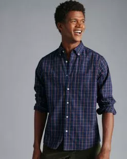 CHARLES TYRWHITT Button-Down Collar Non-Iron Stretch Poplin Check Shirt - Sunflower Yellow -Charles Tyrwhitt Shop CSN0368SFL MODEL UNTUCKED