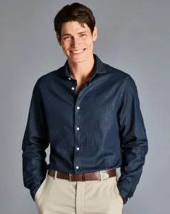 CHARLES TYRWHITT Denim Shirt - Denim B 9 CHARLES TYRWHITT Denim Shirt - Denim B -Charles Tyrwhitt Shop CSR0964DEN MODEL TUCKED