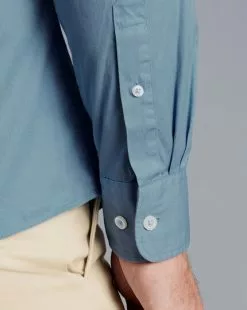 CHARLES TYRWHITT Button-Down Collar Washed Fine Twill Shirt - Sky B -Charles Tyrwhitt Shop CSR2022SKY MODEL CUFF