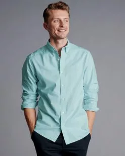 Front Page -Charles Tyrwhitt Shop CSR2036AQA MODEL UNTUCKED