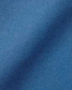 CHARLES TYRWHITT Button-Down Collar Washed Oxford Shirt - Ocean B 13 CHARLES TYRWHITT Button-Down Collar Washed Oxford Shirt - Ocean B -Charles Tyrwhitt Shop CSR2036OCE FABRIC DETAIL