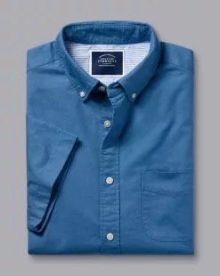CHARLES TYRWHITT Button-Down Collar Washed Oxford Short Sleeve Shirt - Ocean B 9 CHARLES TYRWHITT Button-Down Collar Washed Oxford Short Sleeve Shirt - Ocean B -Charles Tyrwhitt Shop CSR2044OCE FOLD SINGLE