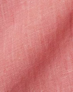CHARLES TYRWHITT Pure Linen Short Sleeve Shirt - Salmon Pink 11 CHARLES TYRWHITT Pure Linen Short Sleeve Shirt - Salmon Pink -Charles Tyrwhitt Shop CSR2056SLP FABRIC DETAIL