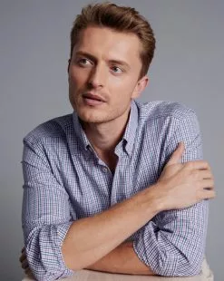 CHARLES TYRWHITT Button-Down Collar Non-Iron Oxford Multi Check Shirt - Dark Pink -Charles Tyrwhitt Shop FOB0680DPK MODEL EXTRA2