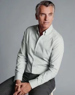 CHARLES TYRWHITT Button-Down Collar Non-Iron Oxford Twin Check Shirt - Olive Green -Charles Tyrwhitt Shop FOB0690OLV MODEL SEATED