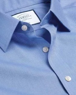 CHARLES TYRWHITT Non-Iron Royal Oxford Shirt - Ocean B -Charles Tyrwhitt Shop FON0219BLU DETAIL COLLAR 1