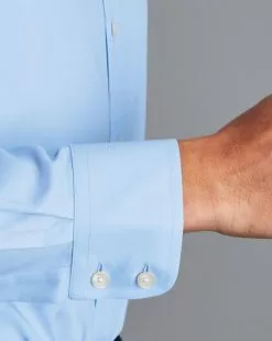 CHARLES TYRWHITT Non-Iron Twill Shirt - Sky B -Charles Tyrwhitt Shop FON0409SKY MODEL CUFF