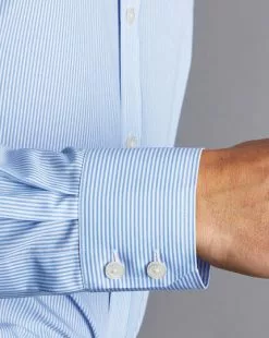 CHARLES TYRWHITT Non-Iron Bengal Stripe Shirt - Cornflower B -Charles Tyrwhitt Shop FON0411SKY MODEL CUFF