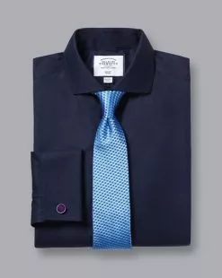 CHARLES TYRWHITT Spread Collar Non-Iron Twill Shirt - Navy 14 CHARLES TYRWHITT Spread Collar Non-Iron Twill Shirt - Navy -Charles Tyrwhitt Shop FON0540NAV FOLD DOUBLE