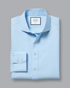 CHARLES TYRWHITT Spread Collar Non-Iron Poplin Shirt - Sky B -Charles Tyrwhitt Shop FON0672SKY FOLD SINGLE
