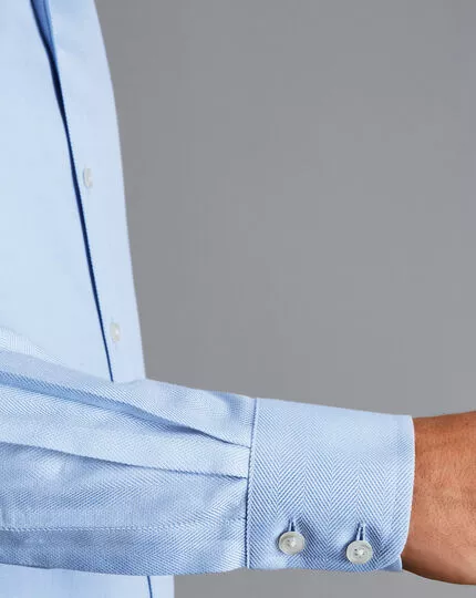 CHARLES TYRWHITT Non-Iron Herringbone Shirt - Sky B 8 CHARLES TYRWHITT Non-Iron Herringbone Shirt - Sky B - Image 6
