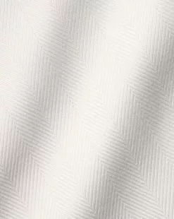 CHARLES TYRWHITT Spread Collar Non-Iron Herringbone Shirt - Ivory Wh -Charles Tyrwhitt Shop FON0677VRY FABRIC DETAIL