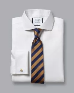 CHARLES TYRWHITT Spread Collar Non-Iron Herringbone Shirt - Wh -Charles Tyrwhitt Shop FON0677WHT FOLD DOUBLE