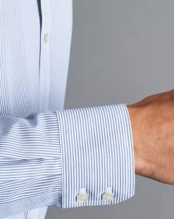 CHARLES TYRWHITT Spread Collar Non-Iron Bengal Stripe Shirt - Sky -Charles Tyrwhitt Shop FON0715SKY MODEL CUFF