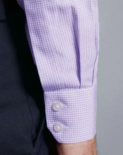 CHARLES TYRWHITT Spread Collar Non-Iron Mini Gingham Check Shirt - Mauve P -Charles Tyrwhitt Shop FON2399MAU MODEL CUFF