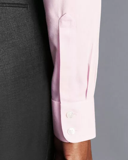 CHARLES TYRWHITT Non-Iron Royal Oxford Shirt - Light Pink 8 CHARLES TYRWHITT Non-Iron Royal Oxford Shirt - Light Pink - Image 6