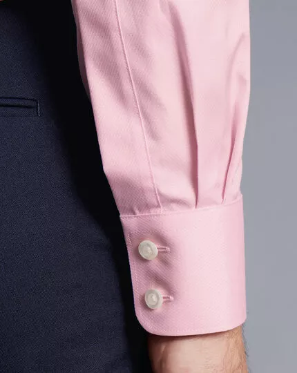 CHARLES TYRWHITT Semi-Spread Collar Egyptian Cotton Berkshire Weave Shirt - Pink 8 CHARLES TYRWHITT Semi-Spread Collar Egyptian Cotton Berkshire Weave Shirt - Pink - Image 6