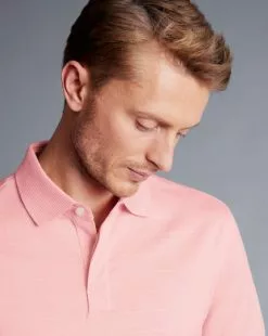 CHARLES TYRWHITT Tyrwhitt Cool Polo - Pink -Charles Tyrwhitt Shop JEP0396PNK MODEL DETAIL