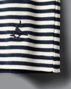 CHARLES TYRWHITT Smart Jersey Stripe Tyrwhitt T-Shirt - Navy & E -Charles Tyrwhitt Shop JET0006MNV LOGO