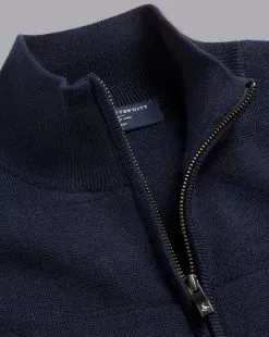 CHARLES TYRWHITT Merino Funnel Neck Vest - Navy -Charles Tyrwhitt Shop KNC0085NAV COLLAR DETAIL