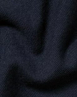 CHARLES TYRWHITT Merino V-Neck Sweater - Navy -Charles Tyrwhitt Shop KNJ0066NAV FABRIC DETAIL