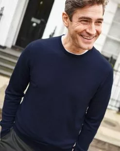 CHARLES TYRWHITT Merino Crew Neck Sweater - Navy -Charles Tyrwhitt Shop KNJ0067NAV l