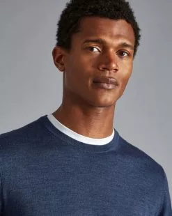 CHARLES TYRWHITT Merino Crew Neck Sweater - Indigo Melang -Charles Tyrwhitt Shop KNJ0347IDG MODEL DETAIL