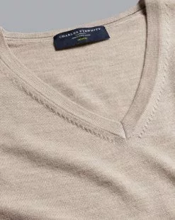 CHARLES TYRWHITT Merino V-Neck Sweater - Limeston