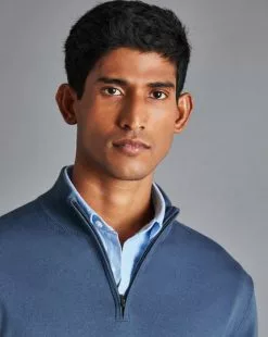 CHARLES TYRWHITT Merino Zip Neck Sweater - Steel B -Charles Tyrwhitt Shop KNJ0432STL MODEL DETAIL