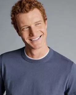 CHARLES TYRWHITT Combed Cotton Crew Neck Sweater - Dark Heather B -Charles Tyrwhitt Shop KNJ0442HEB MODEL DETAIL