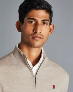 CHARLES TYRWHITT England Rugby Merino Zip Neck Sweater - Limeston -Charles Tyrwhitt Shop KNQ0002LST MODEL DETAIL