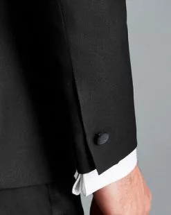 CHARLES TYRWHITT Shawl Lapel Tuxedo - Black -Charles Tyrwhitt Shop SUD30BLK MODEL DETAIL