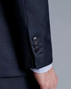 CHARLES TYRWHITT Italian Luxury Texture Suit - Ink B 9 CHARLES TYRWHITT Italian Luxury Texture Suit - Ink B -Charles Tyrwhitt Shop SUL0363NKB MODEL DETAIL