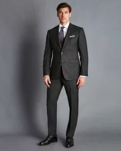 CHARLES TYRWHITT Ultimate Performance End-on-End Suit - Charcoal Grey