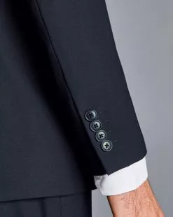 CHARLES TYRWHITT Ultimate Performance Suit - Dark Navy -Charles Tyrwhitt Shop SUT44DNY MODEL DETAIL