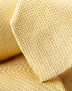 CHARLES TYRWHITT Stain Resistant Silk Tie - Yellow -Charles Tyrwhitt Shop TIC2020YLW DETAIL