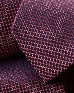 CHARLES TYRWHITT Stain Resistant Silk Tie - Dark Pink & Navy -Charles Tyrwhitt Shop TIC2062DPK DETAIL