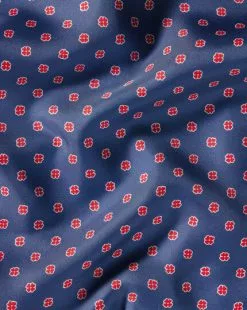 CHARLES TYRWHITT Floral Geo Silk Pocket Square - Indigo Blue & C -Charles Tyrwhitt Shop TIP0279IDG DETAIL