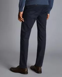 CHARLES TYRWHITT Ultimate Non-Iron Chinos - Navy -Charles Tyrwhitt Shop TRC0270NAV MODEL BACK