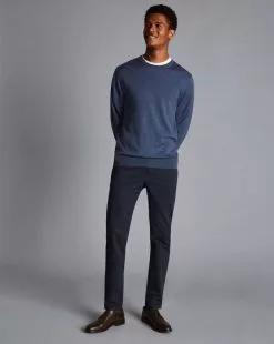 CHARLES TYRWHITT Ultimate Non-Iron Chinos - Navy