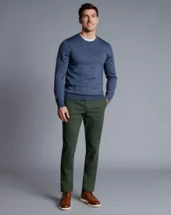 CHARLES TYRWHITT Ultimate Non-Iron Chinos - Dark Green