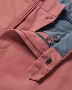CHARLES TYRWHITT Ultimate Non-Iron Chinos - Light Pink -Charles Tyrwhitt Shop TRC0277LPK FABRIC DETAIL