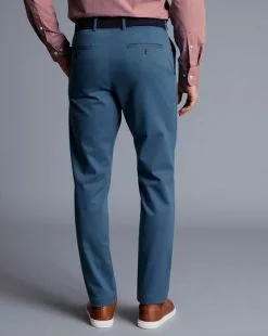 CHARLES TYRWHITT Ultimate Non-Iron Chinos - Petrol B 11 CHARLES TYRWHITT Ultimate Non-Iron Chinos - Petrol B -Charles Tyrwhitt Shop TRC0277PET MODEL BACK