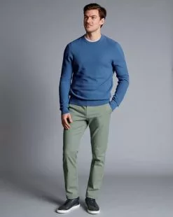 CHARLES TYRWHITT Ultimate Non-Iron Chinos - Sage Green