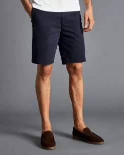 CHARLES TYRWHITT Cotton Chino Shorts - Navy 9 CHARLES TYRWHITT Cotton Chino Shorts - Navy -Charles Tyrwhitt Shop TRH0039NAV MODEL FRONT
