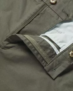 CHARLES TYRWHITT Cotton Shorts - Olive Green -Charles Tyrwhitt Shop TRH0042OLV FABRIC DETAIL