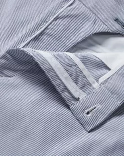 CHARLES TYRWHITT Stripe Shorts - Royal B 11 CHARLES TYRWHITT Stripe Shorts - Royal B -Charles Tyrwhitt Shop TRH0044RYL FABRIC DETAIL